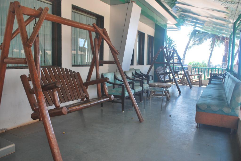 Hotel Sagar Kinara Mālvan エクステリア 写真